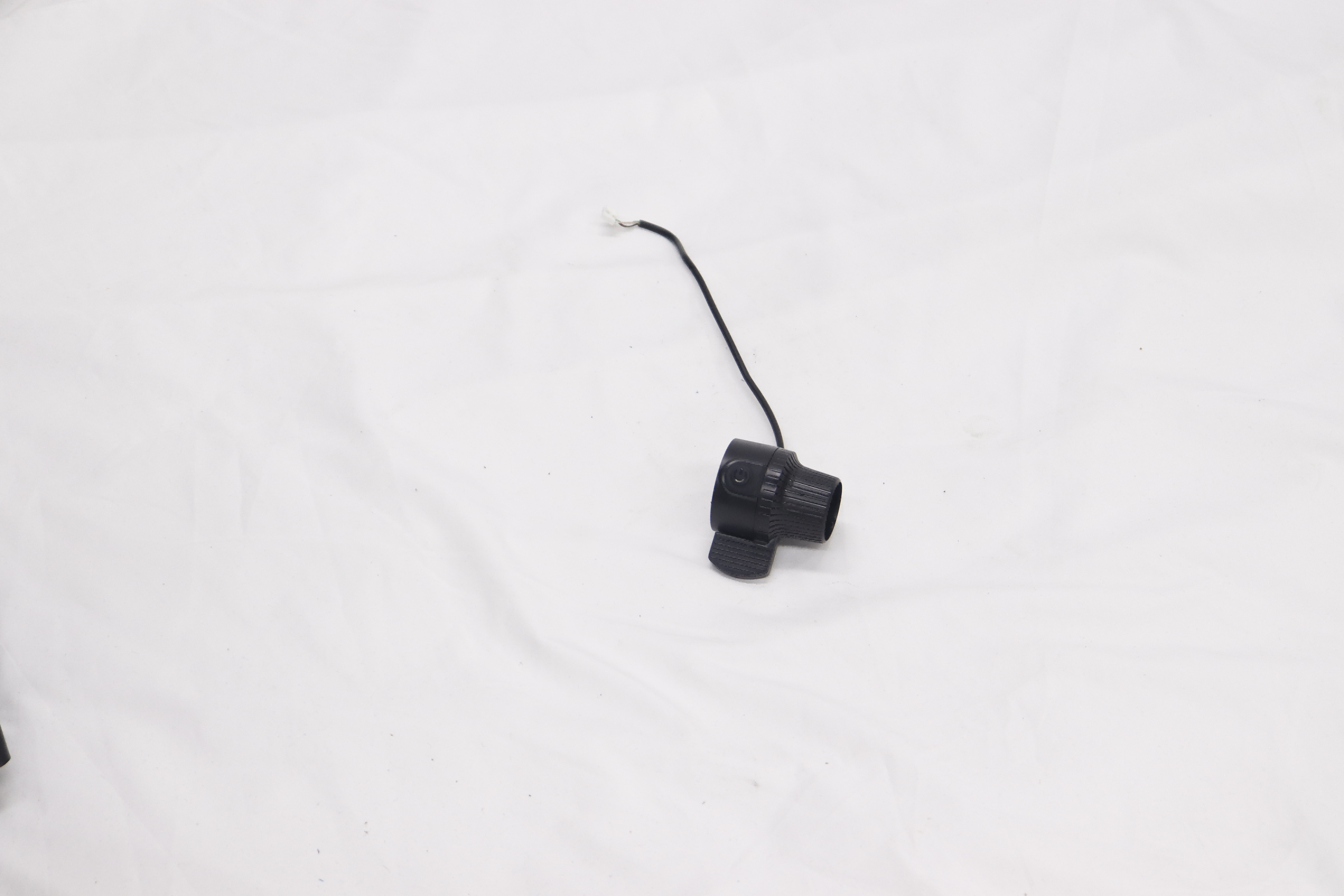 Spare Parts KUKIRIN G4:controller，charger，accelerator lever，light switch，battery，etc...